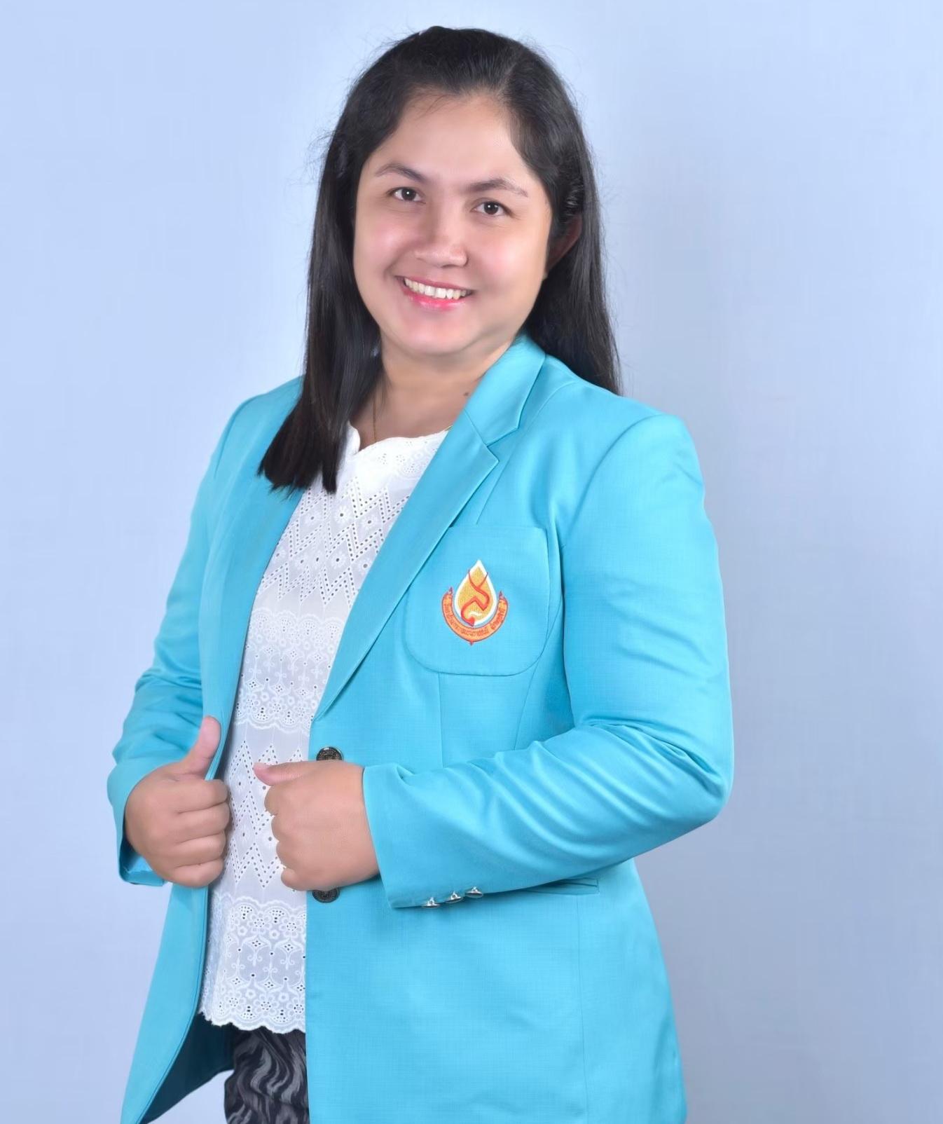 https://www.web.bcnsurat.ac.th/wp-content/uploads/2024/07/LINE_ALBUM_รูปสูทเขียว-2566_240604_1-1.jpg
