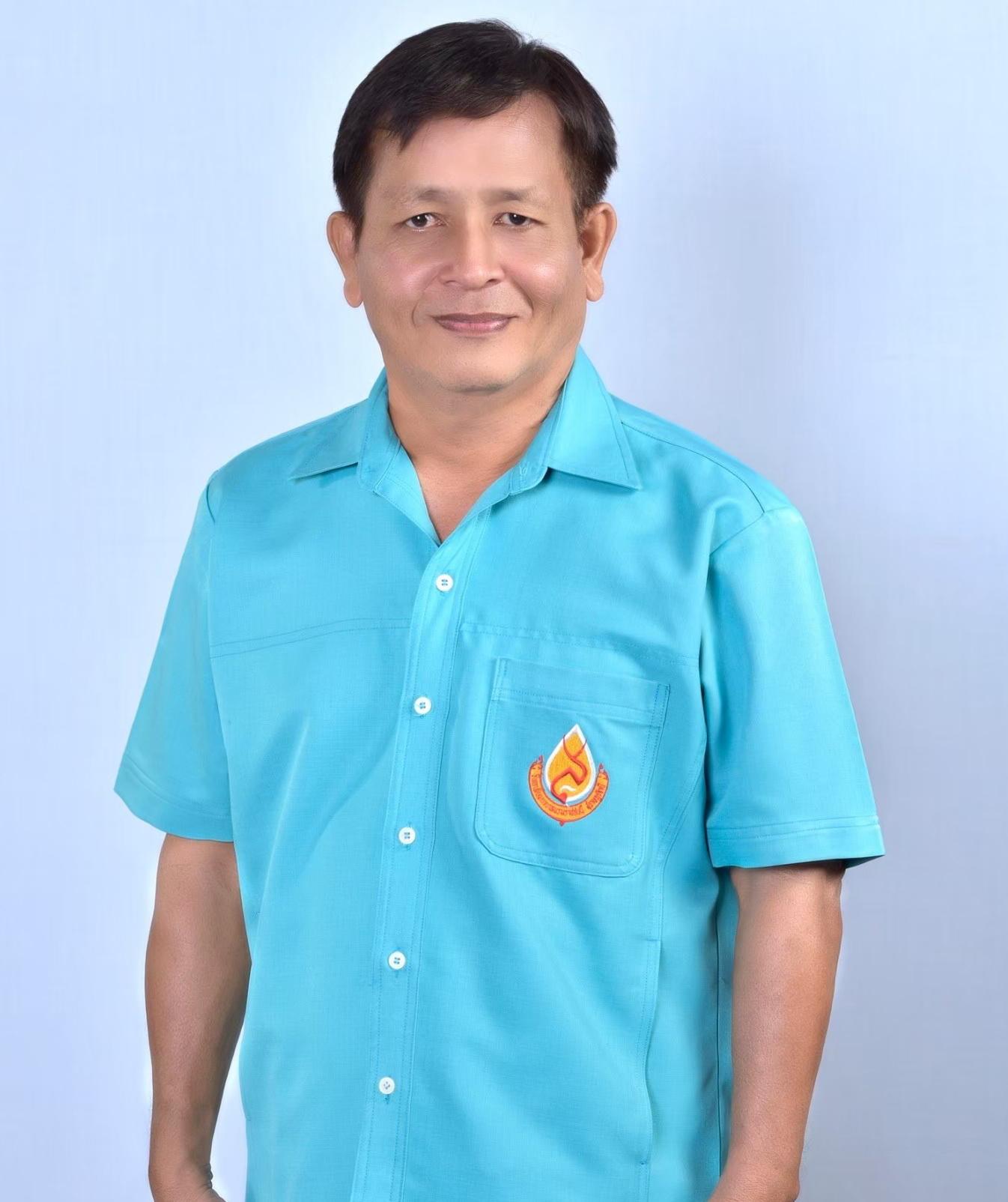 https://www.web.bcnsurat.ac.th/wp-content/uploads/2024/07/LINE_ALBUM_รูปสูทเขียว-2566_240604_55.jpg