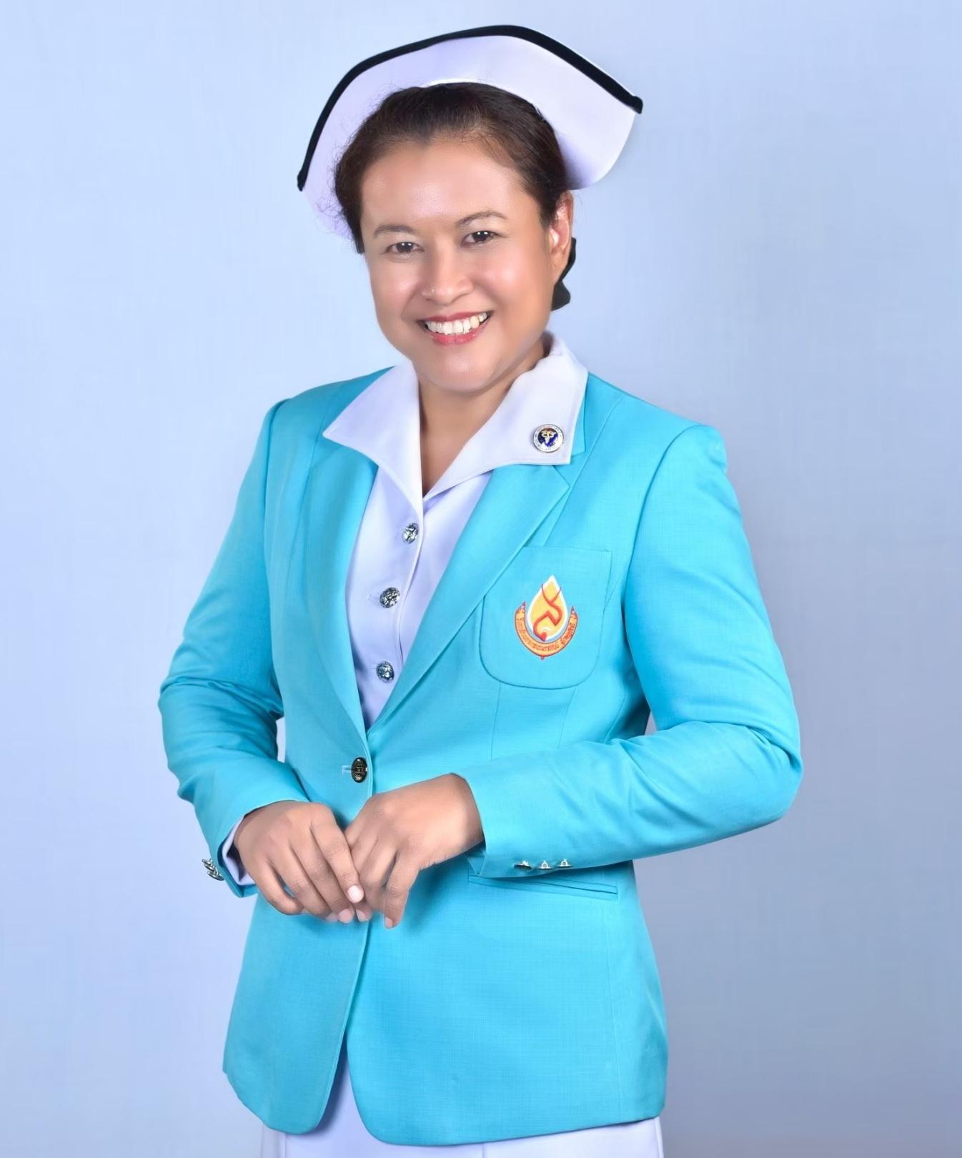 https://www.web.bcnsurat.ac.th/wp-content/uploads/2024/07/LINE_ALBUM_รูปสูทเขียว-2566_240716_1.jpg