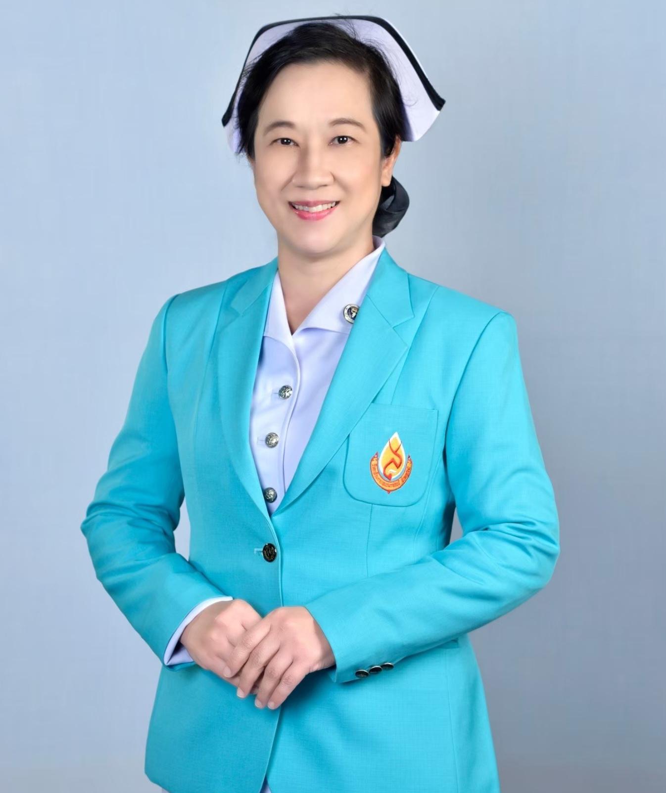 https://www.web.bcnsurat.ac.th/wp-content/uploads/2024/07/LINE_ALBUM_รูปสูทเขียว-2566_240716_33.jpg